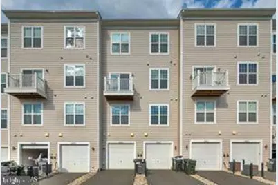 43817 Kingston Station Terrace, Ashburn, VA 20148 - Photo 2