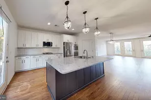 42279 Fox Tracks Terrace, Brambleton, VA 20148 - Photo 20