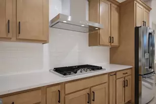 42166 Picasso Sq, Ashburn, VA 20148 - Photo 6