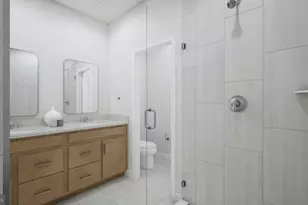 42166 Picasso Sq, Ashburn, VA 20148 - Photo 16