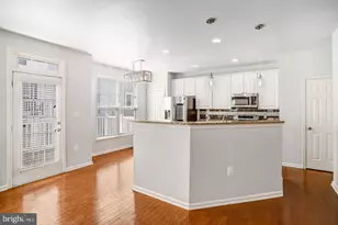 42203 Shorecrest Terrace, Aldie, VA 20105 - Photo 8