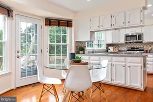 20752 Laplume Pl, Ashburn, VA 20147 - Photo 12