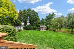 20752 Laplume Pl, Ashburn, VA 20147 - Photo 36