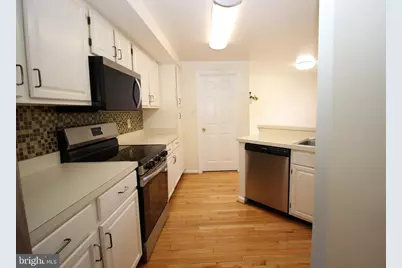 21161 Crocus Terrace, Ashburn, VA 20147 - Photo 6