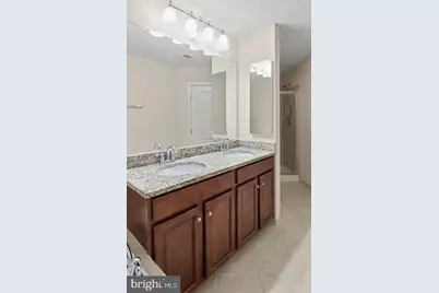 42371 Trellis Square, Brambleton, VA 20148 - Photo 40