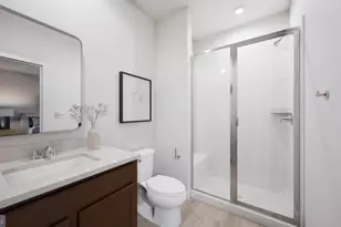 42211 Shining Star Sq, Ashburn, VA 20148 - Photo 22