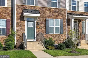46359 Mount Kellogg Ter, Sterling, VA 20164 - Photo 2