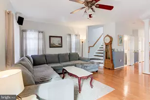 42715 Cool Breeze Square, Leesburg, VA 20176 - Photo 8