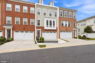 19309 Brookwater Terrace, Leesburg, VA 20175 - Photo 2