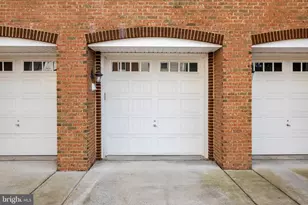 24637 Woolly Mammoth Terrace, Aldie, VA 20105 - Photo 38