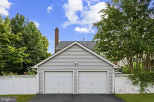 20305 Vermeer St, Ashburn, VA 20147 - Photo 36