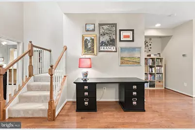 20305 Vermeer Street, Ashburn, VA 20147 - Photo 8