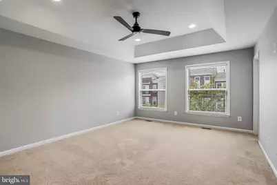 42274 Hampton Woods Terrace, Ashburn, VA 20148 - Photo 16