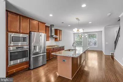 42274 Hampton Woods Terrace, Ashburn, VA 20148 - Photo 8