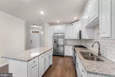 43021 Greggsville Chapel Terrace #108, Ashburn, VA 20148 - Photo 4