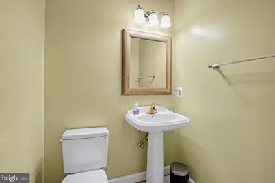 20374 Fallsway Terrace, Sterling, VA 20165 - Photo 28