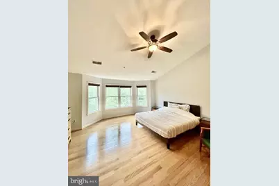 20374 Fallsway Terrace, Sterling, VA 20165 - Photo 30