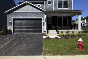 22915 Orch Grv Dr, Brambleton, VA 20148 - Photo 2