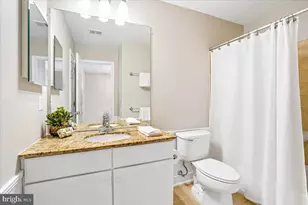 149 Great Laurel Square SE, Leesburg, VA 20175 - Photo 32