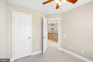 149 Great Laurel Square SE, Leesburg, VA 20175 - Photo 34