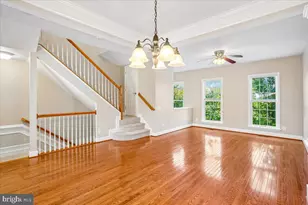 149 Great Laurel Square SE, Leesburg, VA 20175 - Photo 18