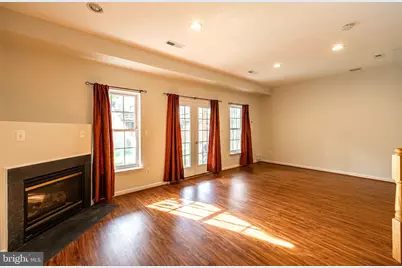 26139 Kennywood Square, Chantilly, VA 20152 - Photo 30