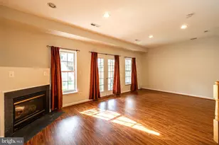 26139 Kennywood Square, Chantilly, VA 20152 - Photo 30