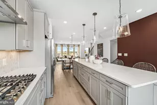 42621 Black Angus Dr, Ashburn, VA 20148 - Photo 4