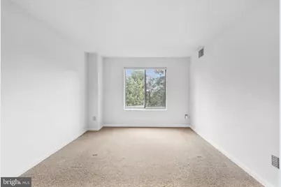 19385 Cypress Ridge Terrace #604, Leesburg, VA 20176 - Photo 12