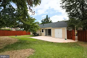157 S Fox Road S, Sterling, VA 20164 - Photo 38