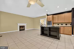 660 Burnside Terrace SE, Leesburg, VA 20175 - Photo 12