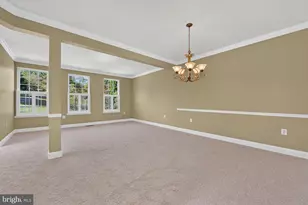 660 Burnside Terrace SE, Leesburg, VA 20175 - Photo 6