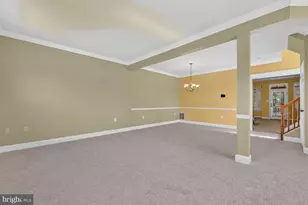 660 Burnside Terrace SE, Leesburg, VA 20175 - Photo 4