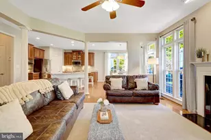 25270 Mastery Pl, Aldie, VA 20105 - Photo 10