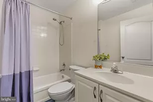 43738 Webster Ct, Ashburn, VA 20147 - Photo 46