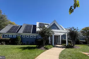 43349 Chokeberry Square, Ashburn, VA 20147 - Photo 2