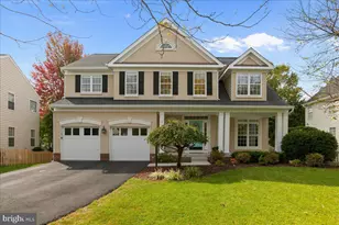 42875 Autumn Harvest Ct, Broadlands, VA 20148 - Photo 1