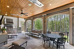 22563 Creighton Farms Dr, Leesburg, VA 20175 - Photo 24