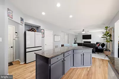 42939 Tippman Place, Chantilly, VA 20152 - Photo 8