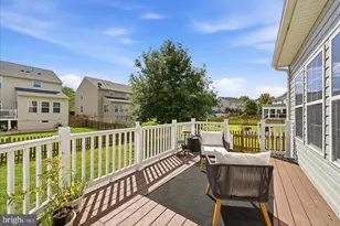 42939 Tippman Pl, Chantilly, VA 20152 - Photo 32