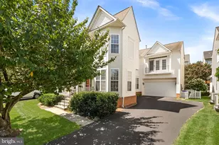 21535 Overland Park Dr, Ashburn, VA 20147 - Photo 2