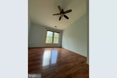 43222 Chokeberry Square, Ashburn, VA 20147 - Photo 10