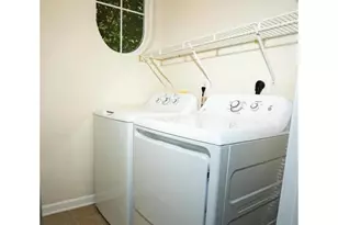 42590 Pine Forest Dr, Chantilly, VA 20152 - Photo 16