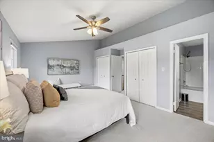 21140 Winding Brook Square, Ashburn, VA 20147 - Photo 16