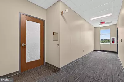 24430 Stone Springs Boulevard #375, Sterling, VA 20166 - Photo 4