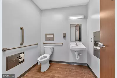 24430 Stone Springs Boulevard #375, Sterling, VA 20166 - Photo 18