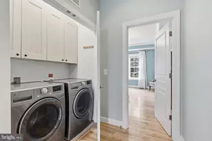 20200 Center Brook Square, Sterling, VA 20165 - Photo 16