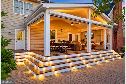 19928 Hazeltine Place, Ashburn, VA 20147 - Photo 2