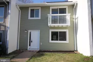 48 Monarch Dr, Sterling, VA 20164 - Photo 1