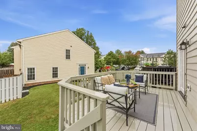 35872 Devon Park Square, Round Hill, VA 20141 - Photo 16